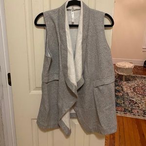 Fabletocs Gray Vest